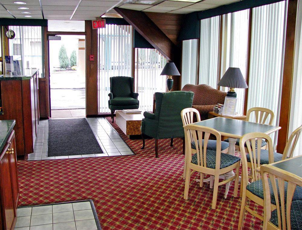 Motel 6-Geneva, Oh Ngoại thất bức ảnh