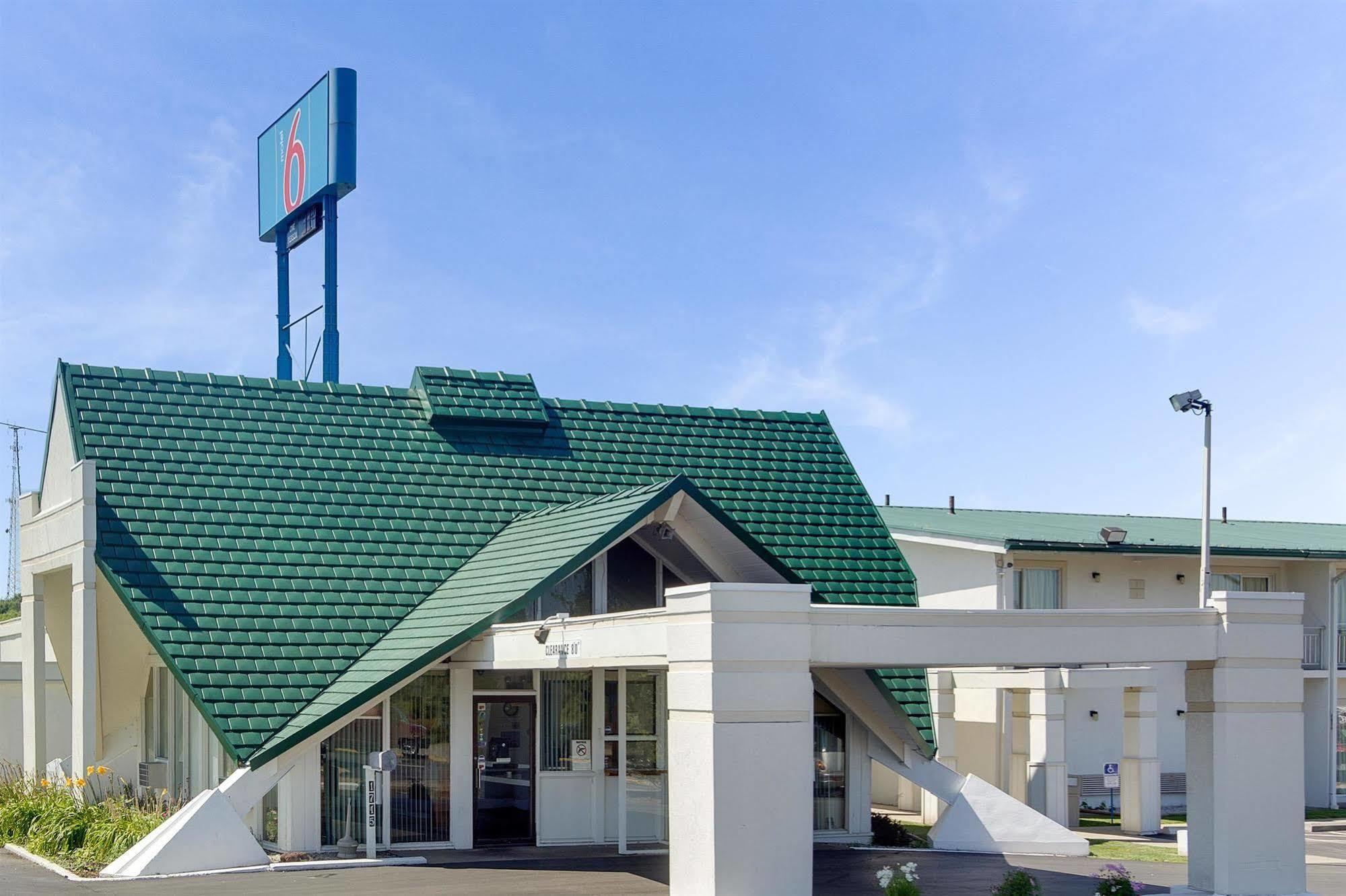Motel 6-Geneva, Oh Ngoại thất bức ảnh